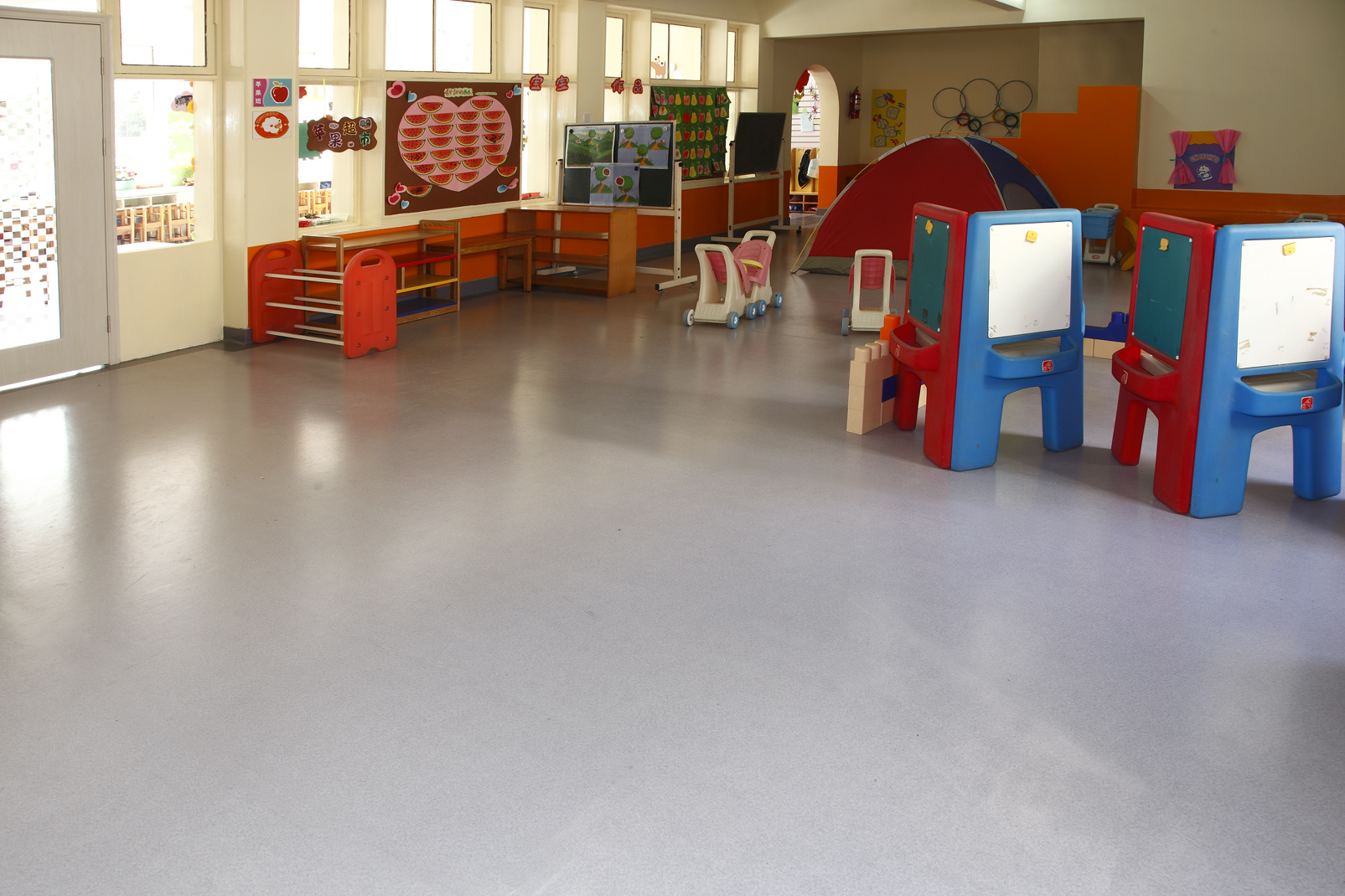 幼兒園PVC地板 幼兒園PVC地板